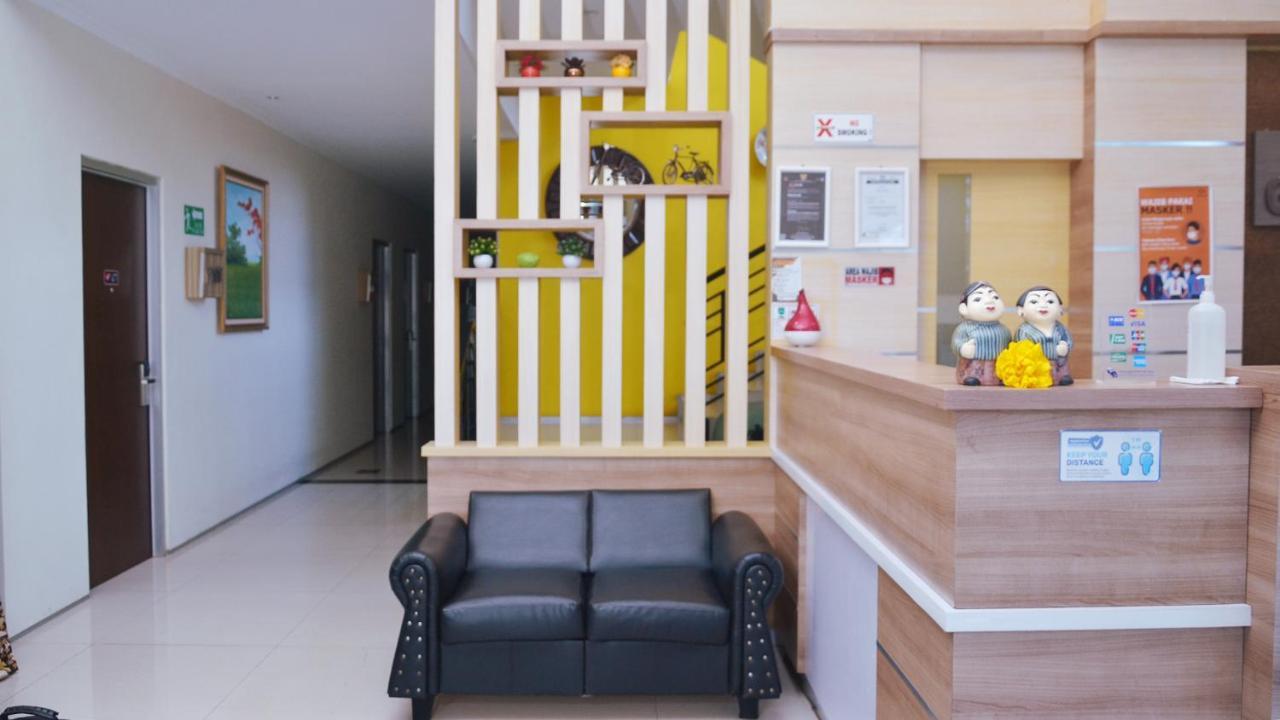 Gaia Asri Hotel Pamanukan Hilir ภายนอก รูปภาพ