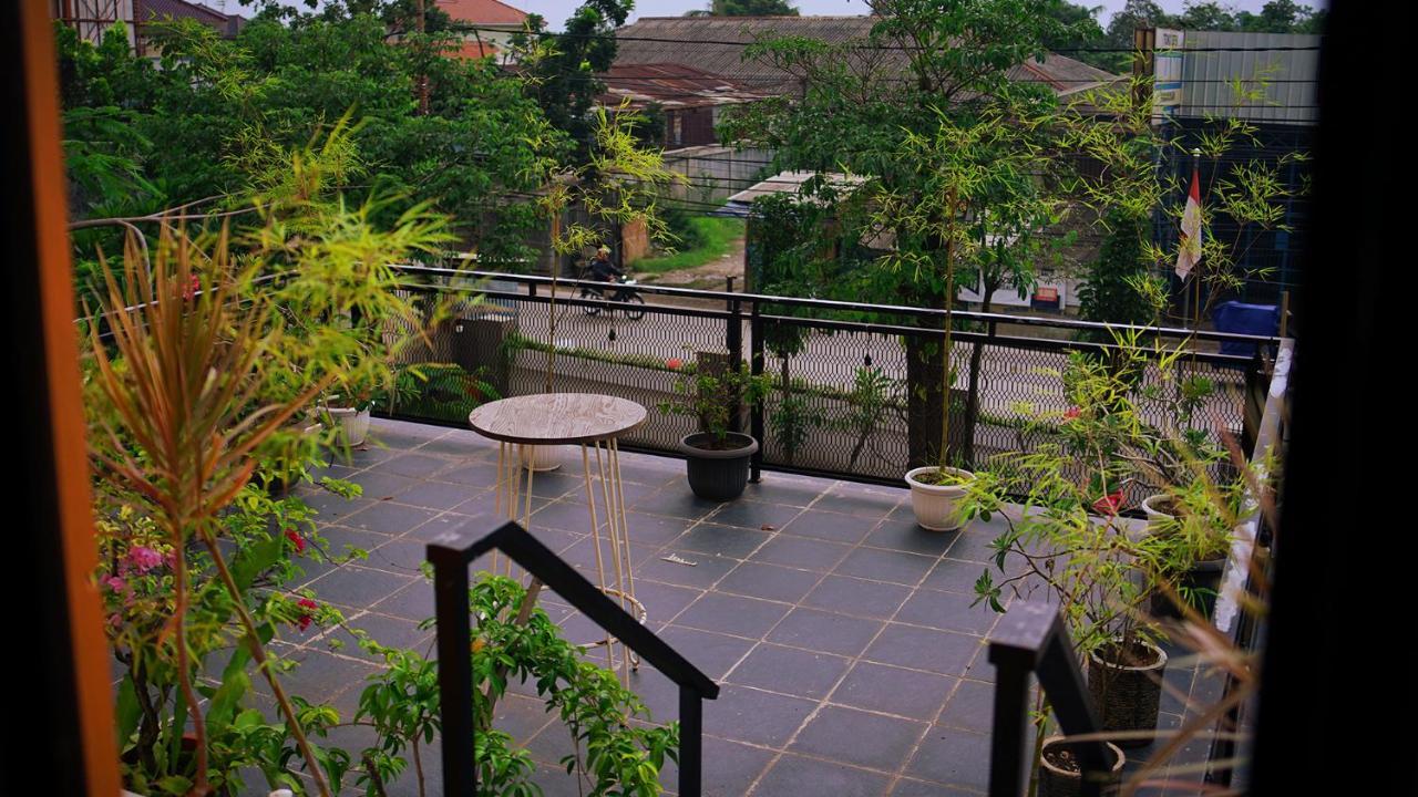 Gaia Asri Hotel Pamanukan Hilir ภายนอก รูปภาพ