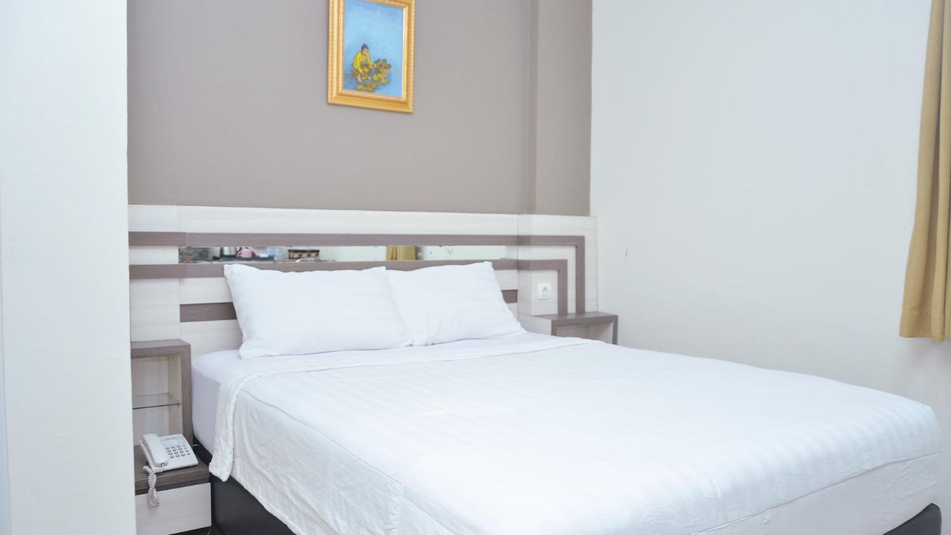 Gaia Asri Hotel Pamanukan Hilir ห้อง รูปภาพ